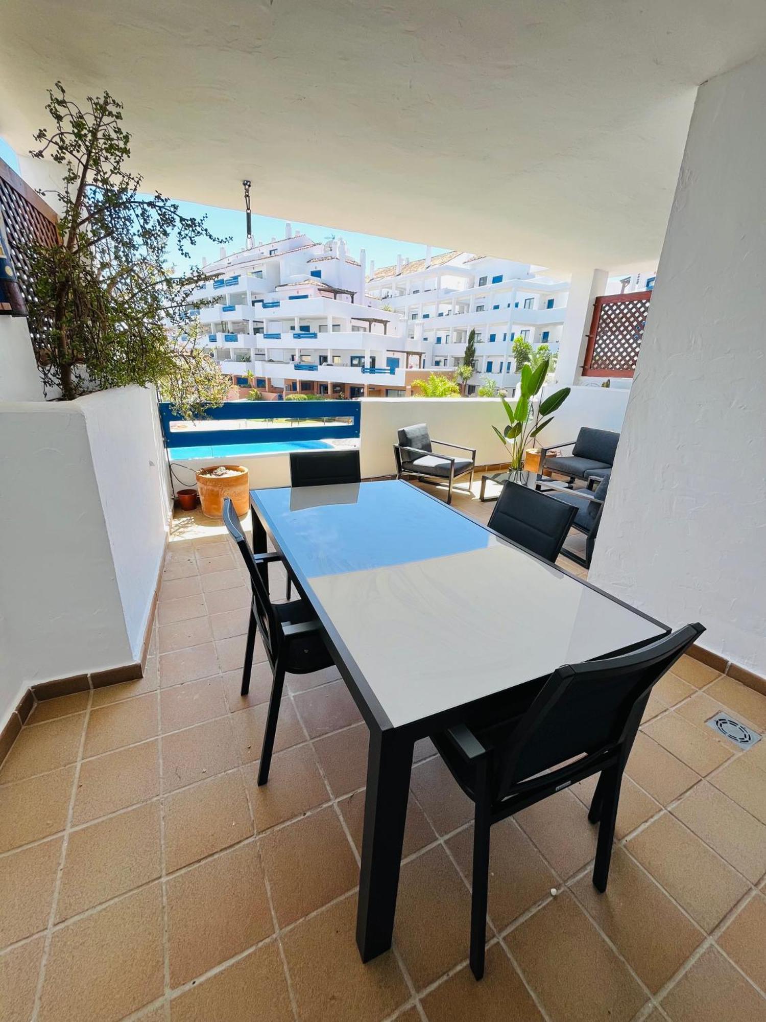 Duquesa Suites Golf And Garden Castillo de Sabinillas ภายนอก รูปภาพ